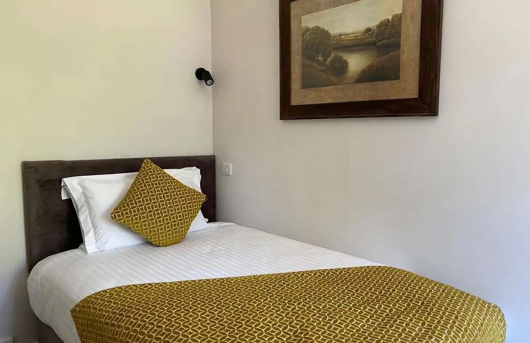 Hatherley Manor Hotel & Spa-1