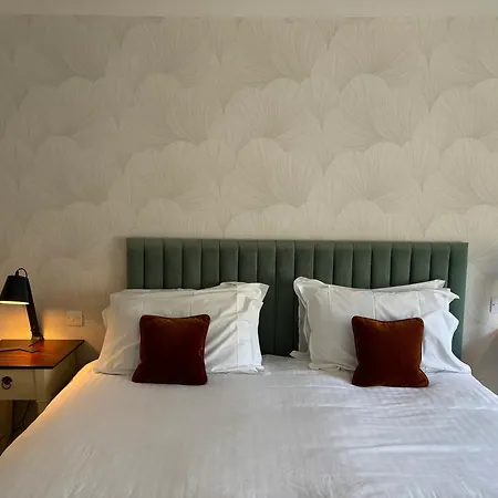 Hatherley Manor Hotel & Spa-2